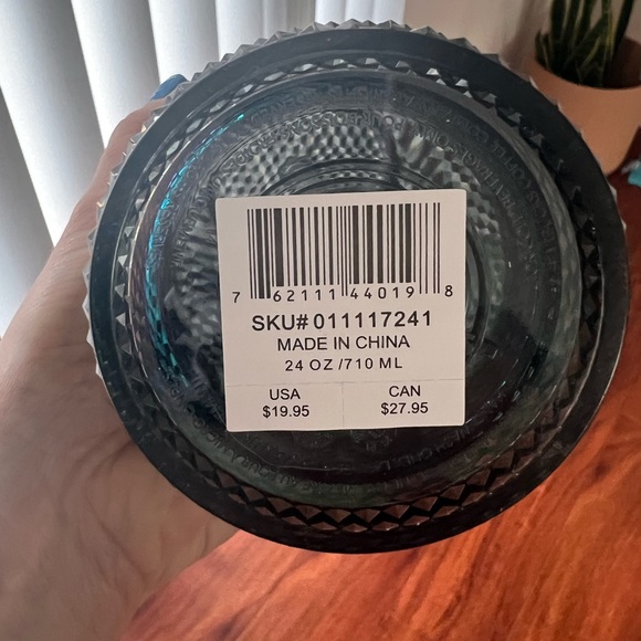 NEW Starbucks Venti Cold Cup - Fall 2020 Studded Iridescent Tumbler - Picture 3 of 3